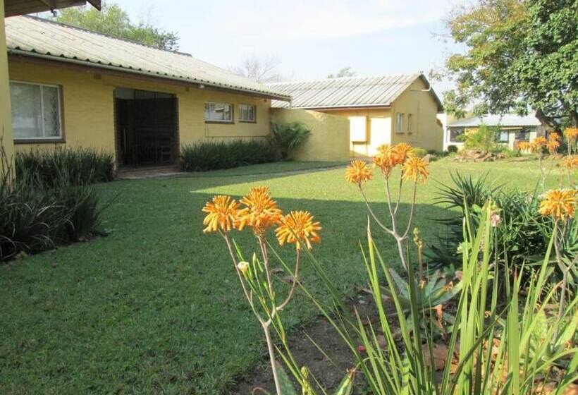 Пансион Emoyeni Country Lodge