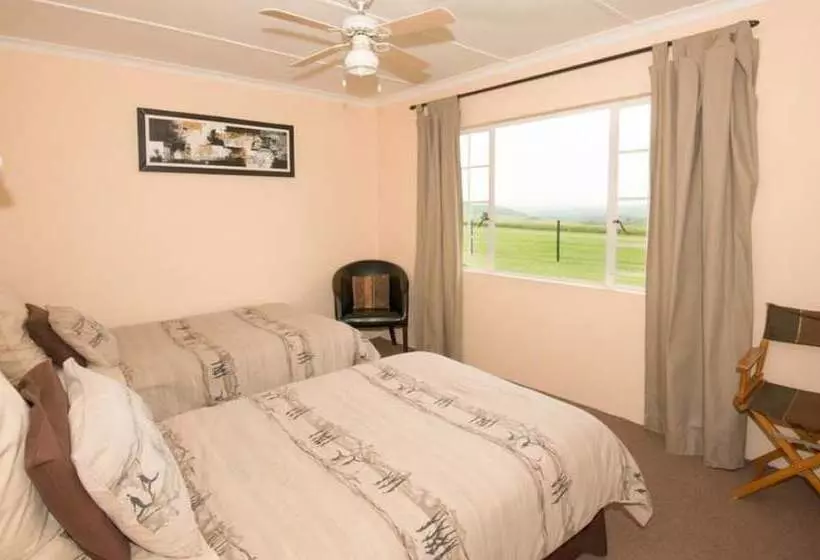 ペンション Emoyeni Country Lodge