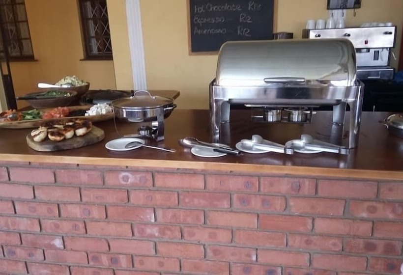 Пансион Emoyeni Country Lodge