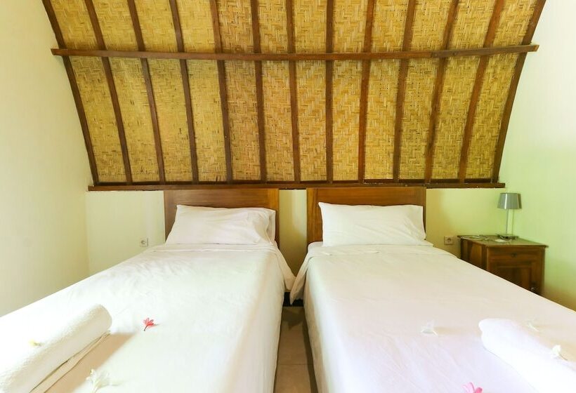 ペンション Ratu Cottage