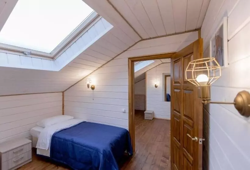 リゾートホテル Ski Club Liubogorie