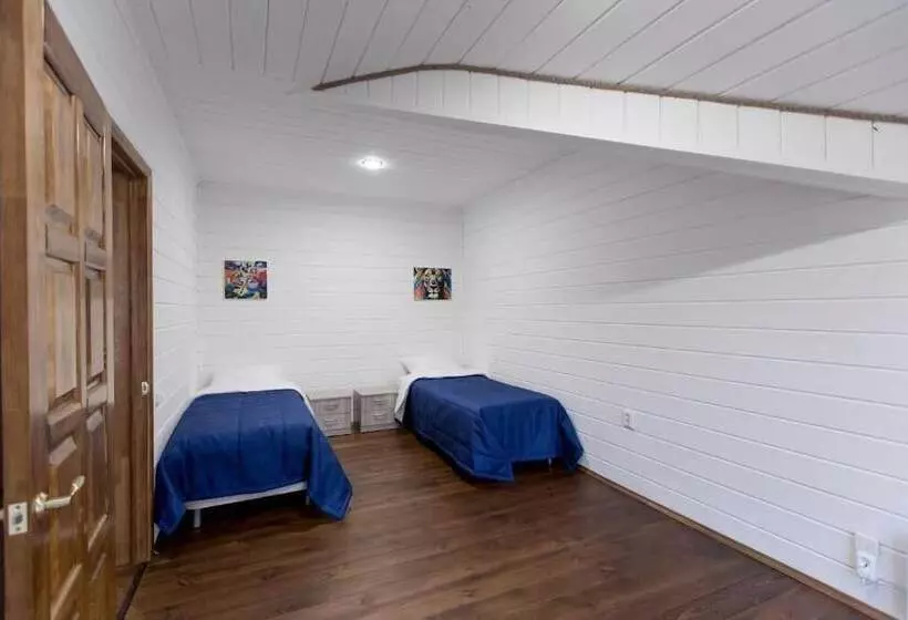 リゾートホテル Ski Club Liubogorie