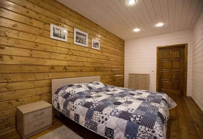 リゾートホテル Ski Club Liubogorie