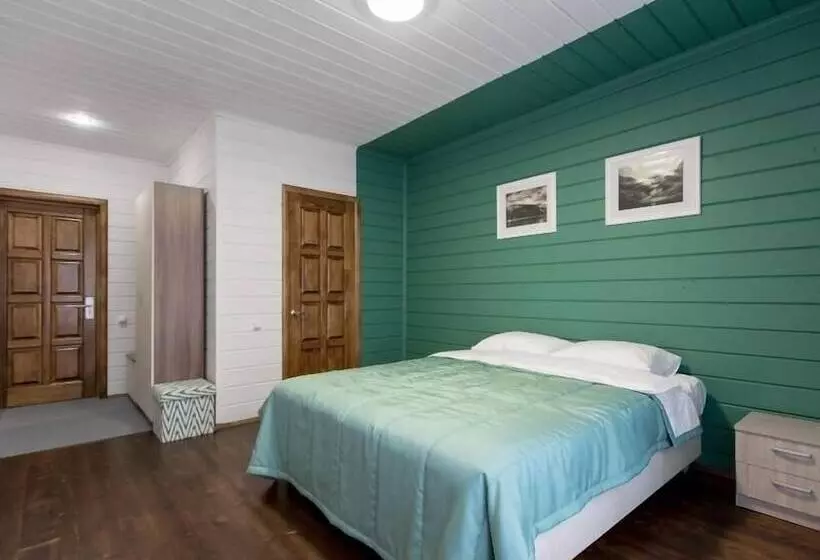 リゾートホテル Ski Club Liubogorie