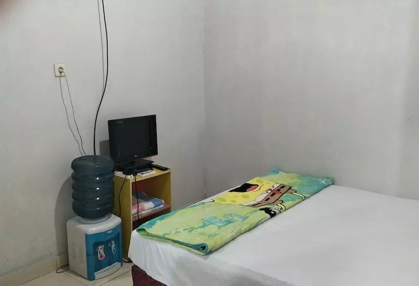 ユースホステル Bunar Tunggal