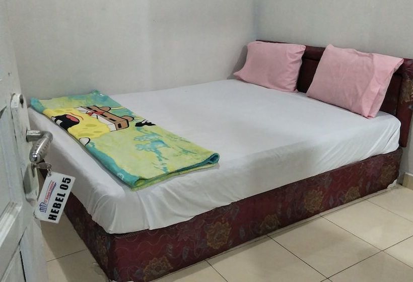 ユースホステル Bunar Tunggal