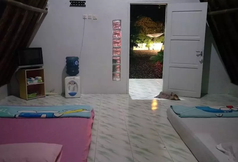 ユースホステル Bunar Tunggal