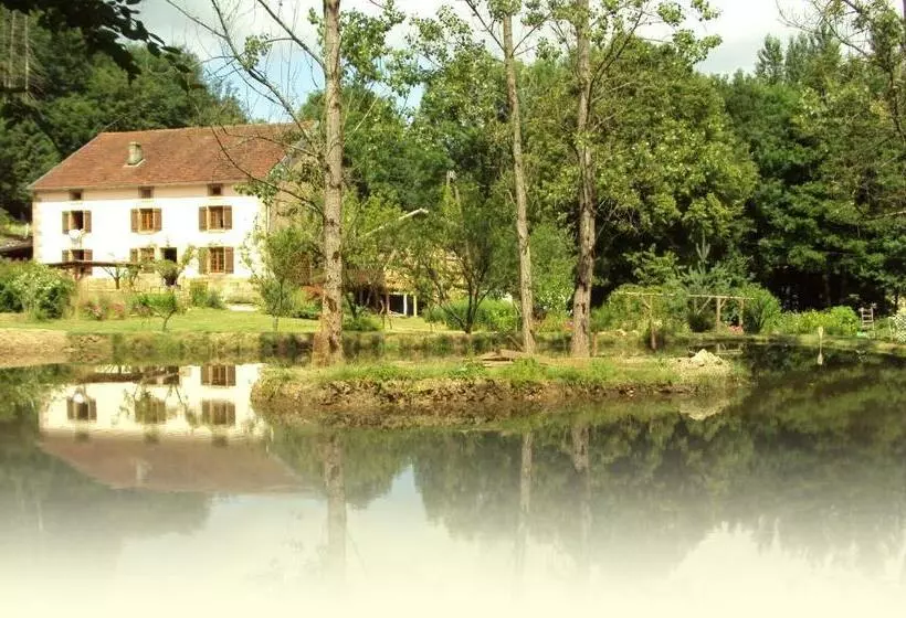 ベッドアンドブレックファースト Chambres D Hôtes La Charmante