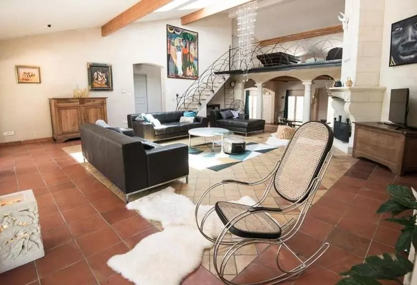 Aamiaismajoitus (B&B) La Villa Bella