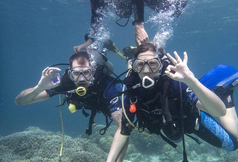 호텔 Alegria Dive Resort