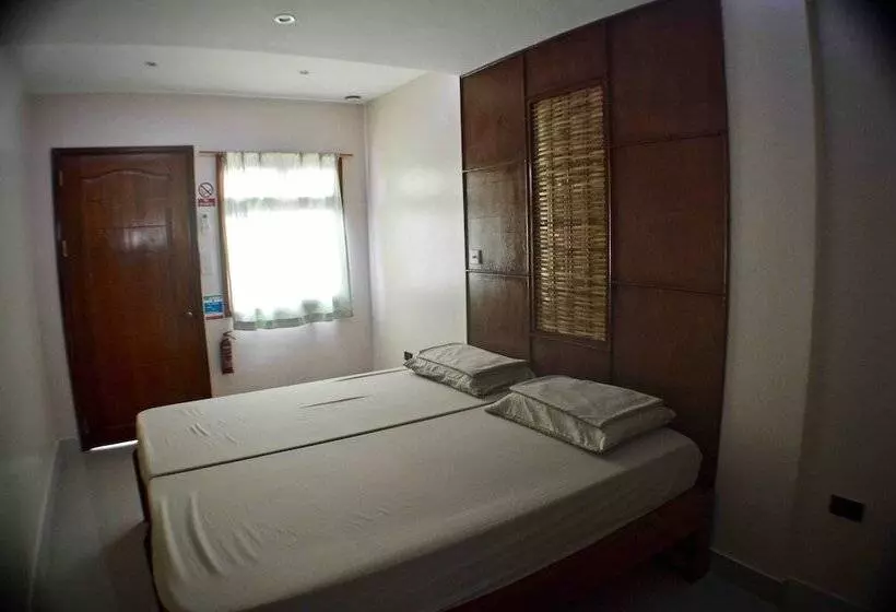 Hotelli Alegria Dive Resort