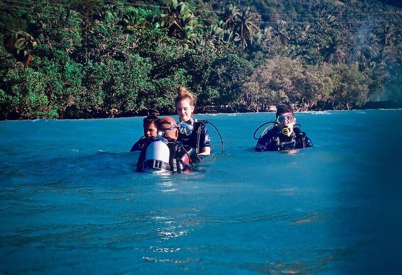 호텔 Alegria Dive Resort