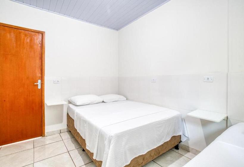 בית מלון כפרי Alfa By Oyo Rooms