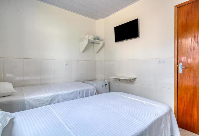 בית מלון כפרי Alfa By Oyo Rooms