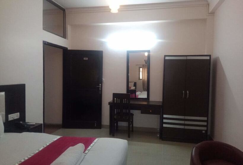 בית מלון כפרי Anandam Resort