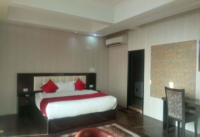 בית מלון כפרי Anandam Resort