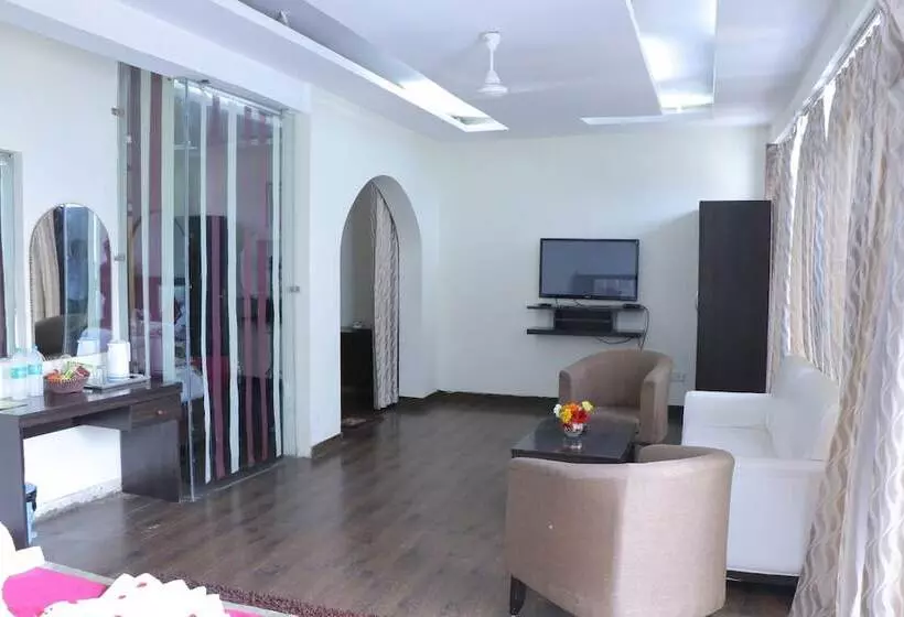 ホテル Anandam Resort