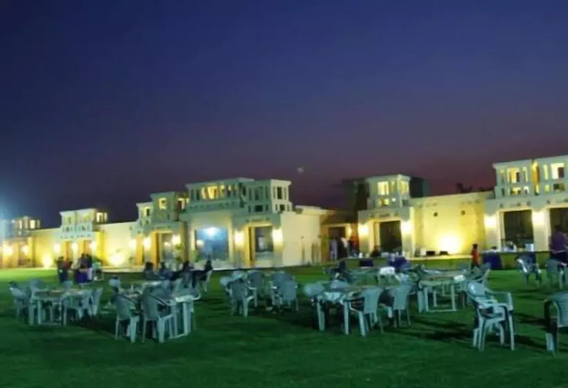 Hotelli Casa Paradise Resort