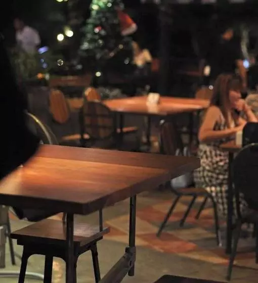 Hotelli Country Lake View