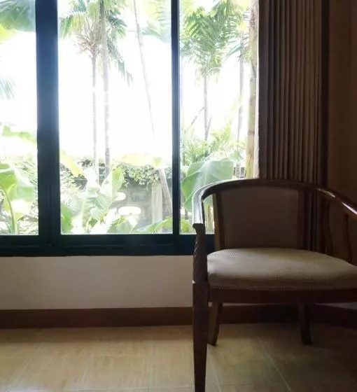 Hotelli Country Lake View