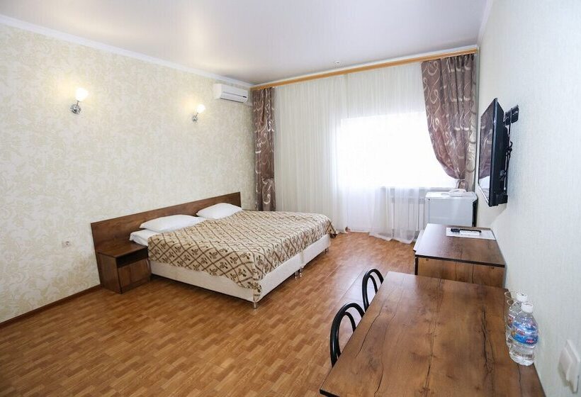 Отель Zvezda Tamani