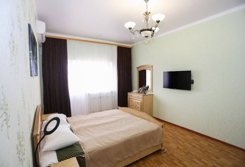 Отель Zvezda Tamani