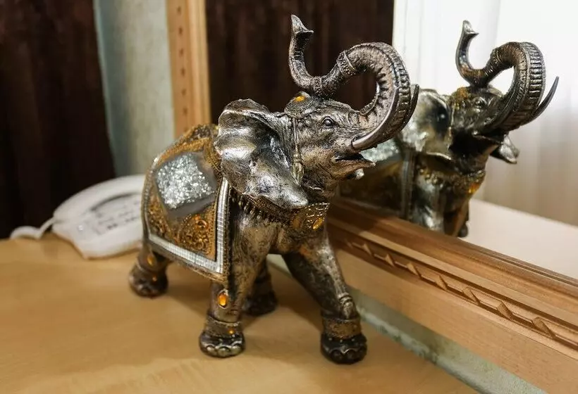 Hotelli Zvezda Tamani