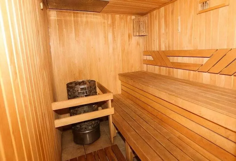 Hotelli Zvezda Tamani