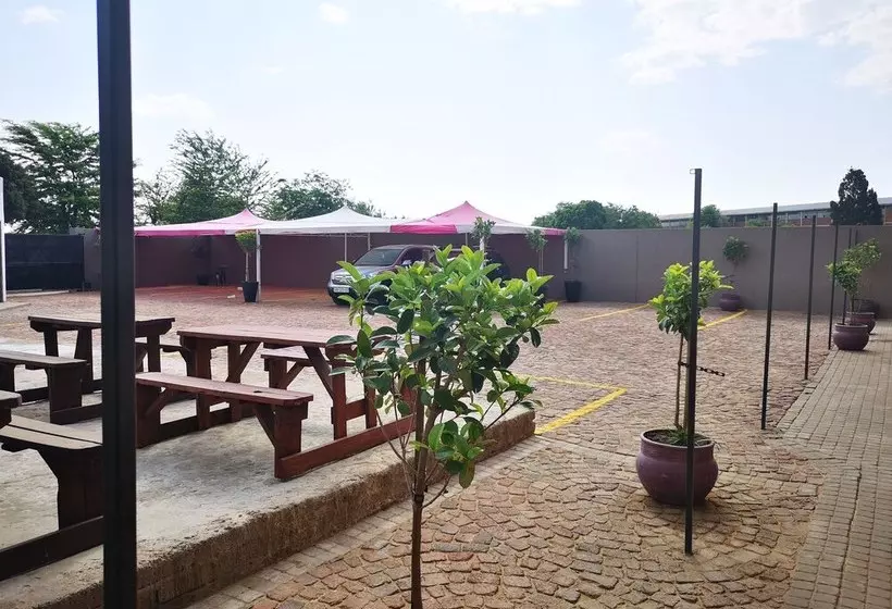 ホテル Koi Sun S Beverly Hills Inn
