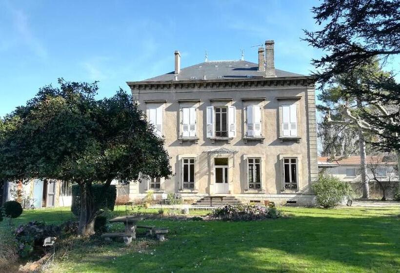 Pensione Les Palmiers De Mauves