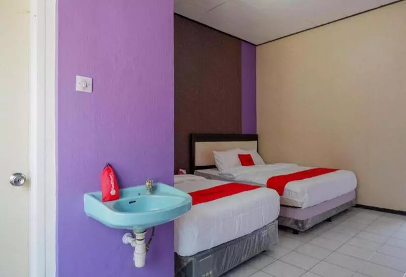 Majatalo Reddoorz Near Stasiun Kebumen