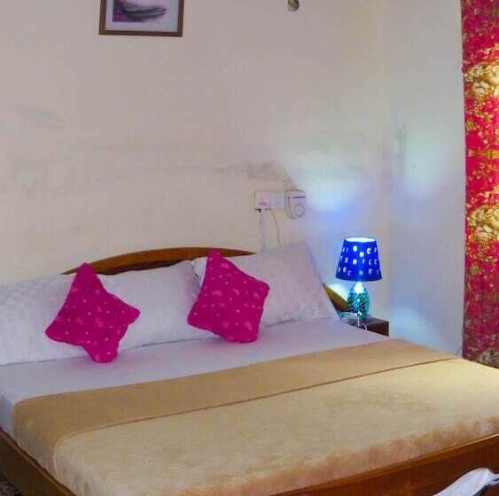 펜션 St Mary S At Hills Guest House