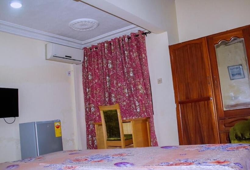 펜션 St Mary S At Hills Guest House