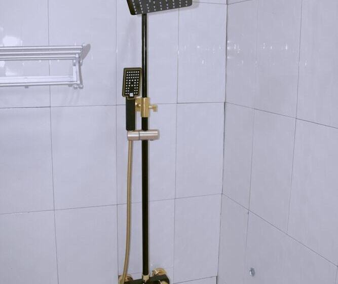 펜션 St Mary S At Hills Guest House