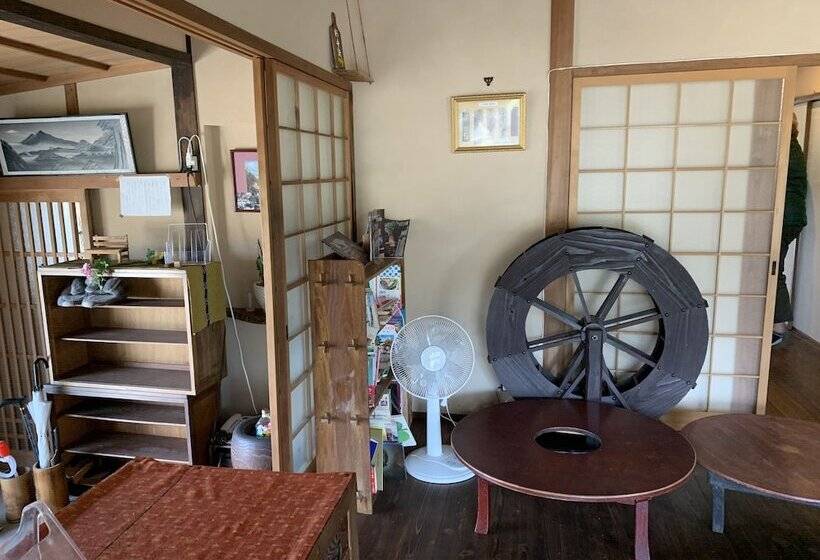 پانسیون Syouyayasikitokura