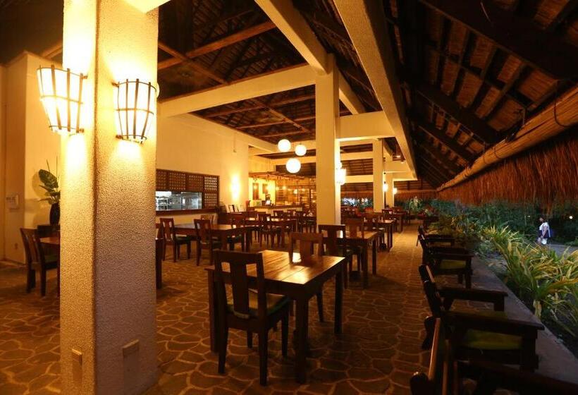 Amun Ini Beach Resort & Spa