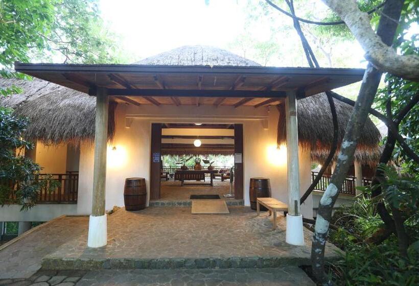 Amun Ini Beach Resort & Spa