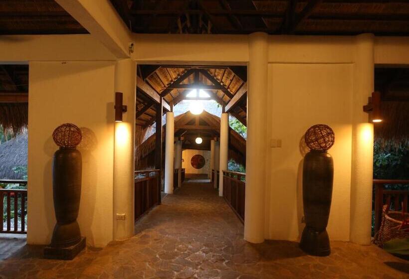 Amun Ini Beach Resort & Spa