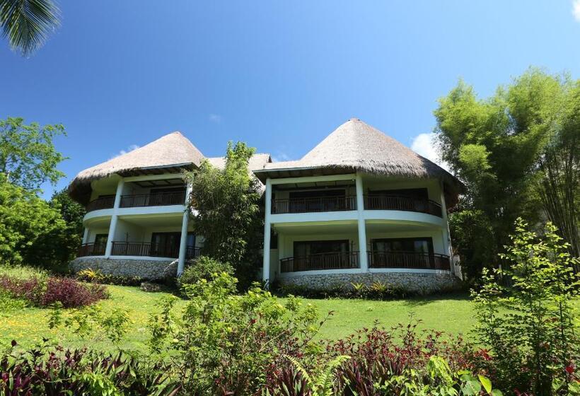 Amun Ini Beach Resort & Spa