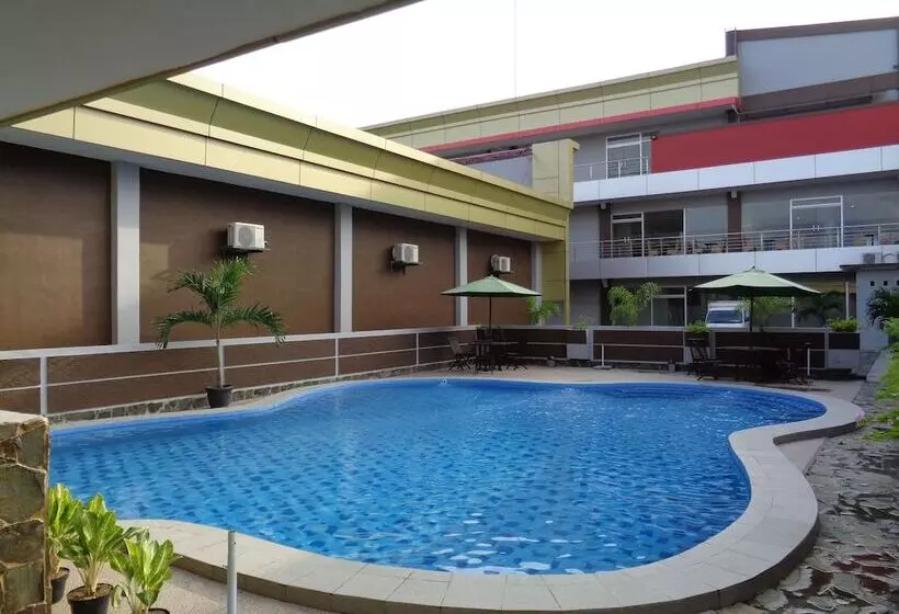 Grand Dian Hotel Slawi