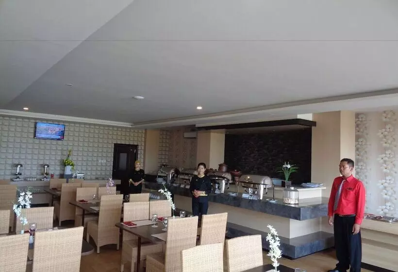 Grand Dian Hotel Slawi