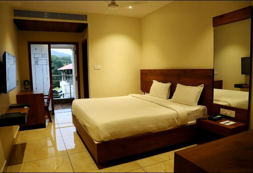 בית מלון כפרי Hills