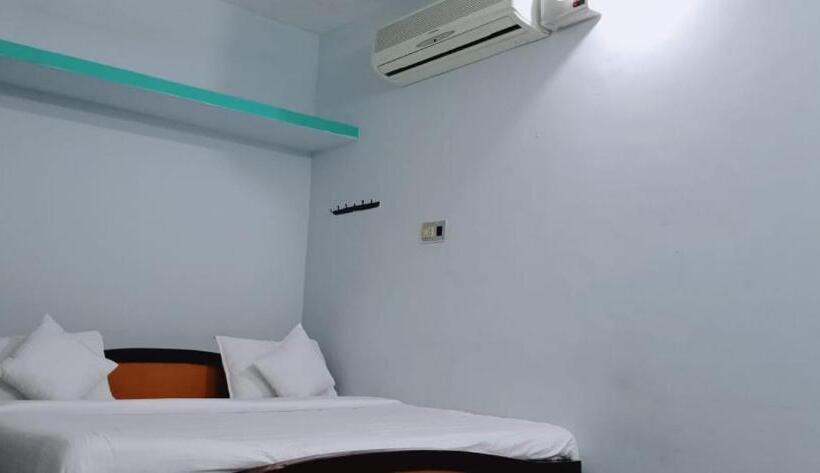 בית מלון כפרי Hills