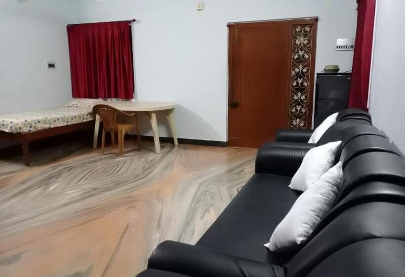 בית מלון כפרי Hills