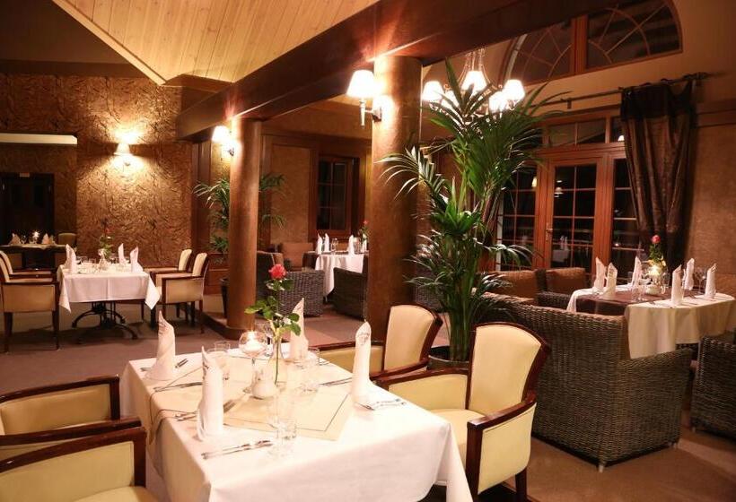 Korona Park Klewinowo Hotel Spa & Conference