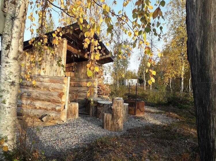 בית מלון כפרי Northern Lights Ranch