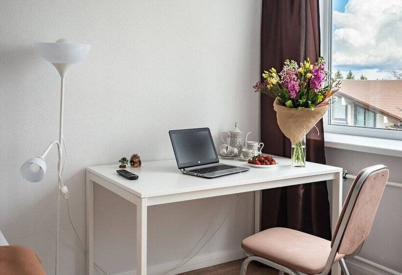 فندق Usadba Losevo