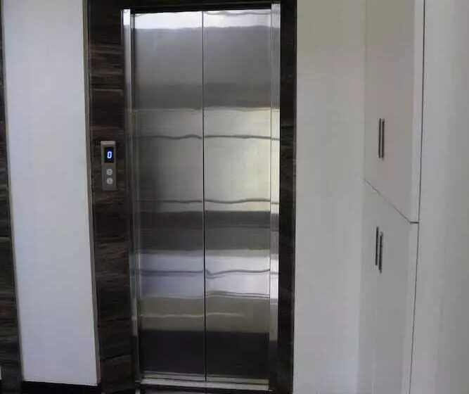 Hotelli Voxton