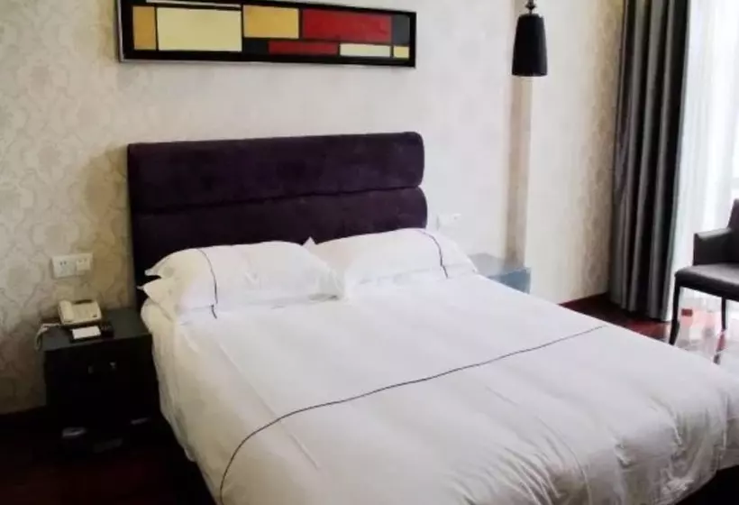 Hotelli Yiwu Bai Heng