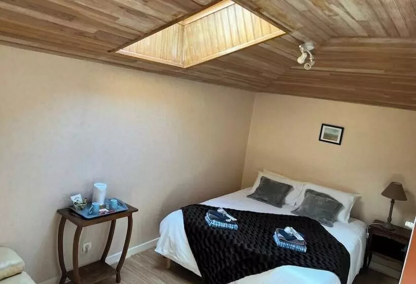 ペンション Auberge Au Saint Georges Du Mazet